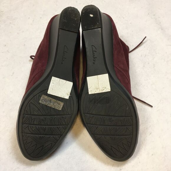 Clarks Womens 10W Wedge Ankle Boots Suede Leather Lace Up Burgundy Purple Witchy - Picture 6 of 11
